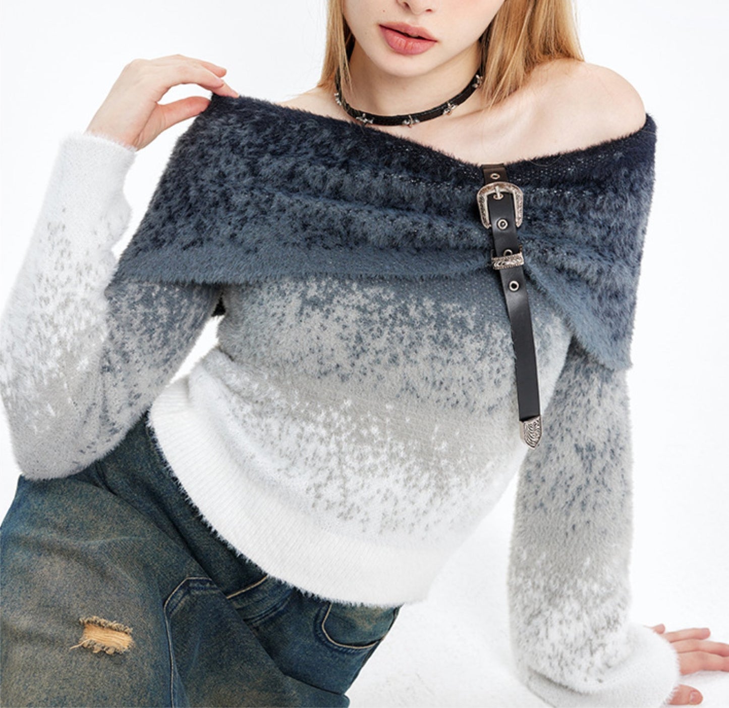 PRE-ORDER One-shoulder Patchwork Gradient Retro Knitted Sweater